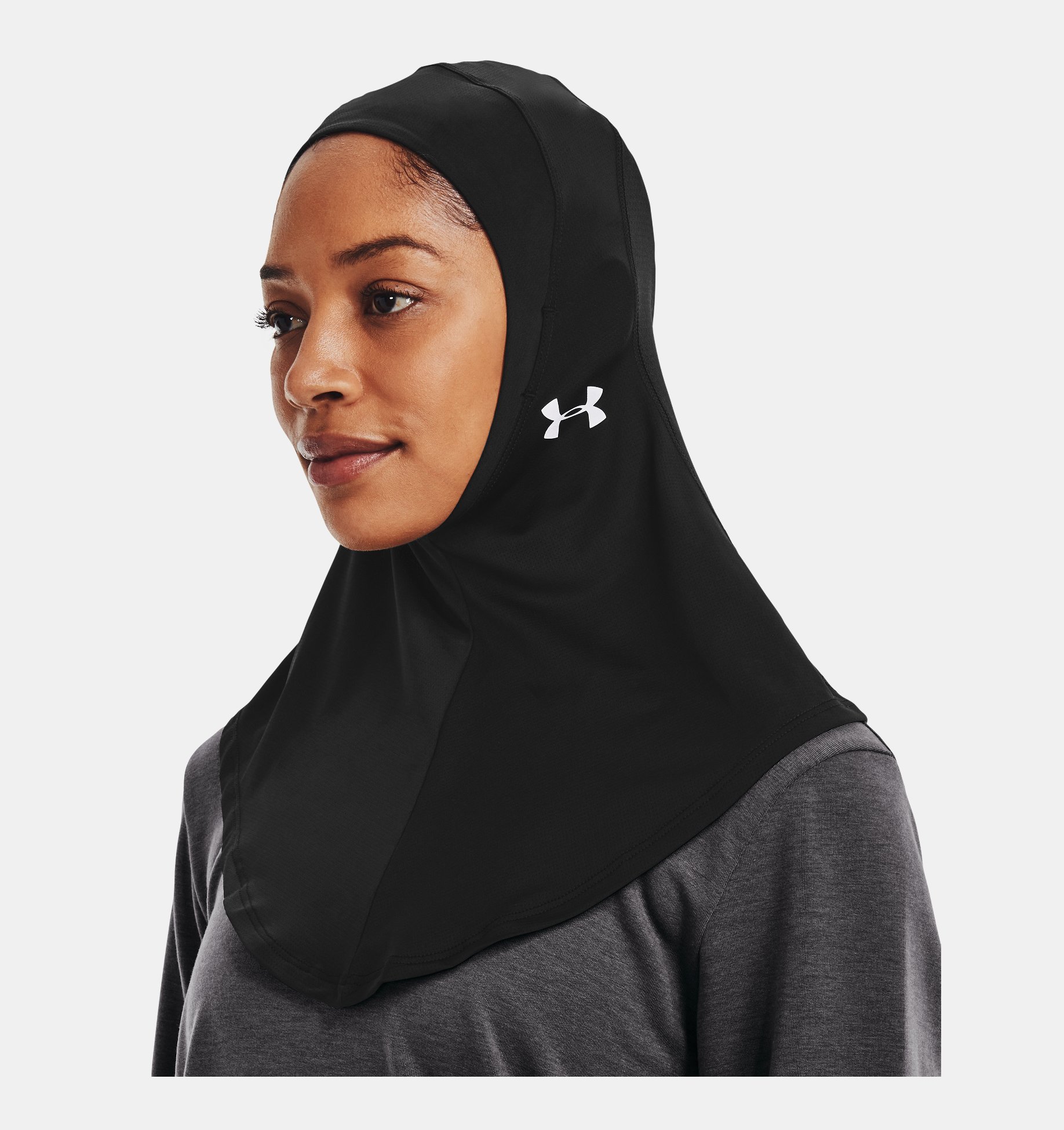 Visita lo Store di Under ArmourUnder Armour Sport Hijab Scaldacollo Donna 